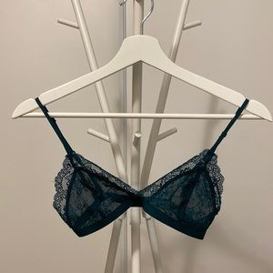 Aritzia Talula Bralette